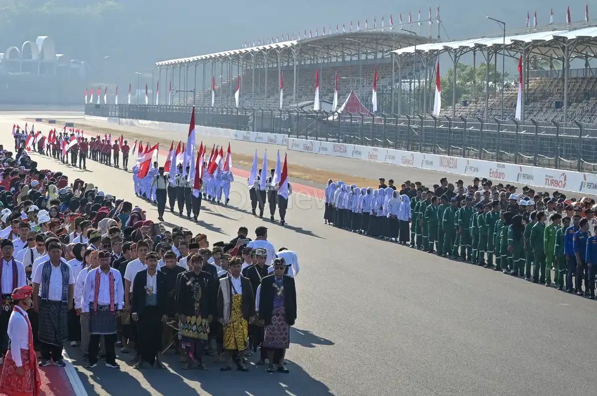 Upacara HUT ke-81 Kemerdekaan RI di Sirkuit Mandalika