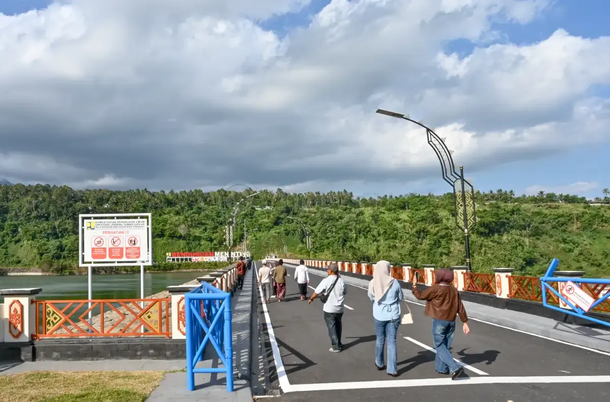 Bendungan Meninting Lombok Barat