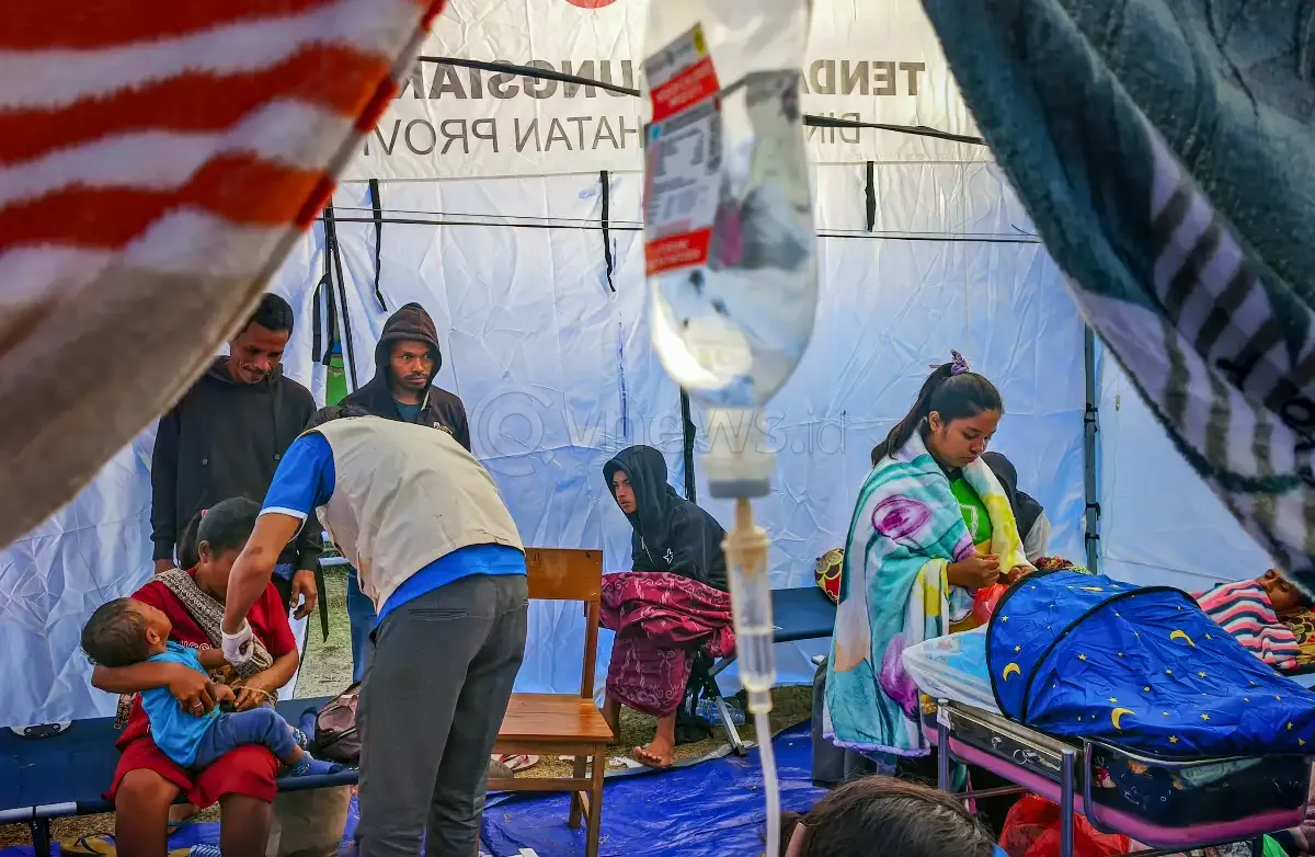 Pelayanan kesehatan korban gempa NTT
