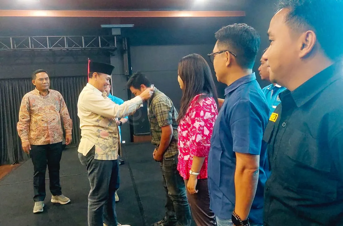 Cetak Wartawan Berintegritas, PWI NTB Resmi Buka Rangkaian OKK dan UKW 2026