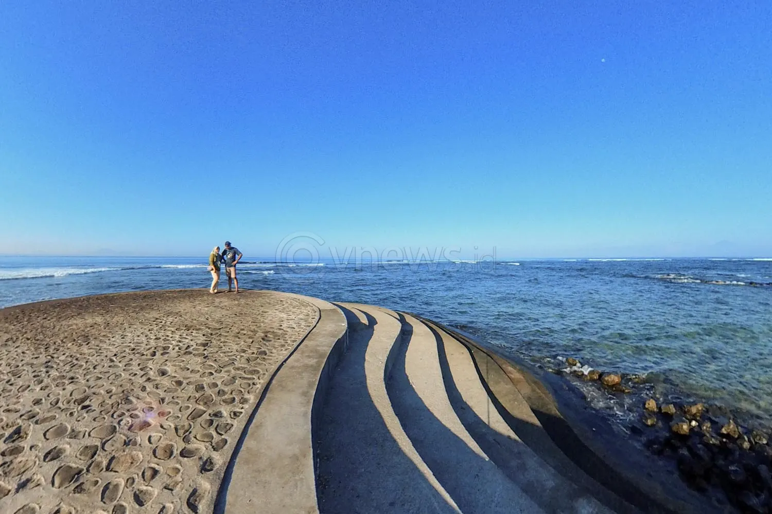 Wisata Pantai Senggigi Lombok [360°]