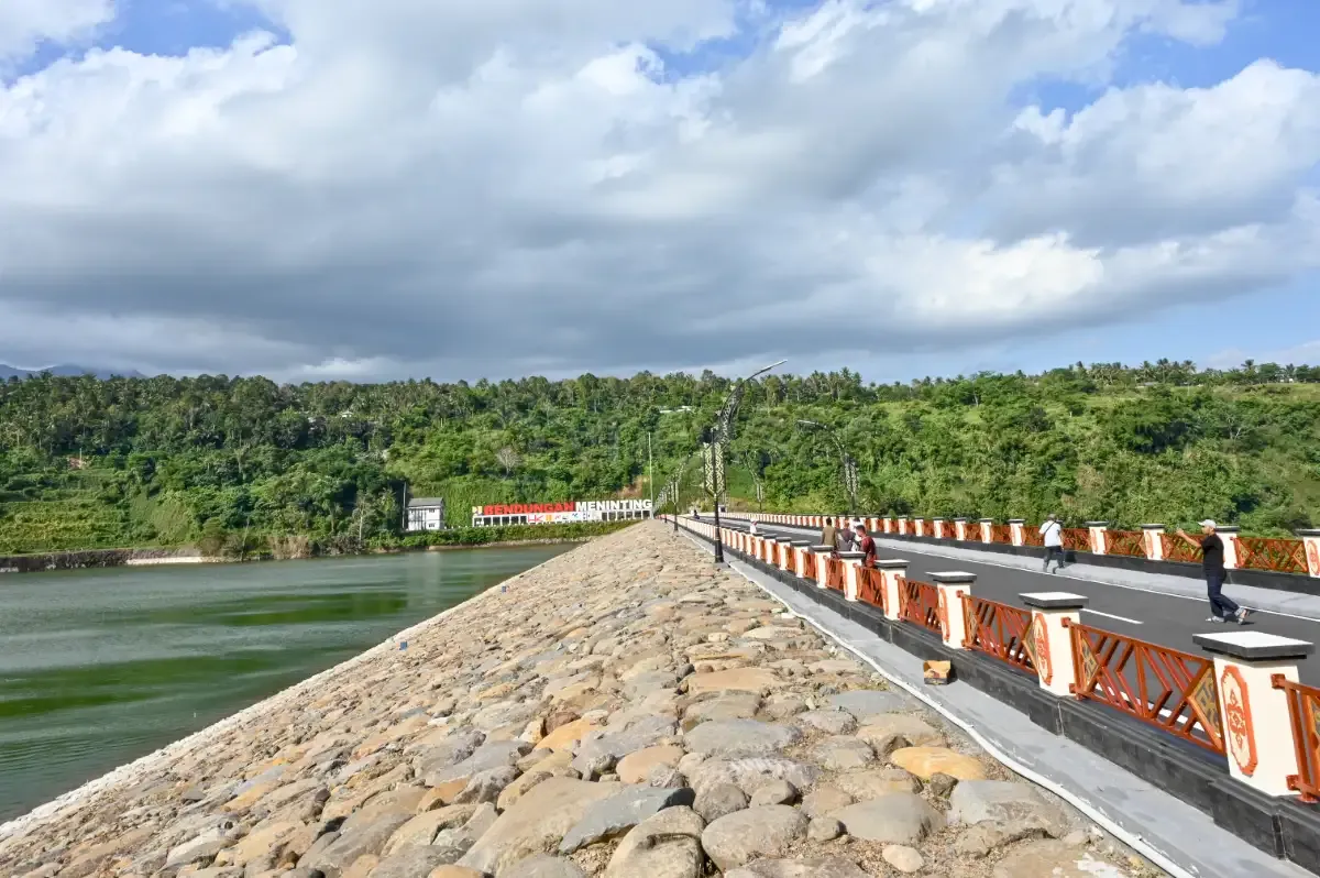 Bendungan Meninting Lombok Barat