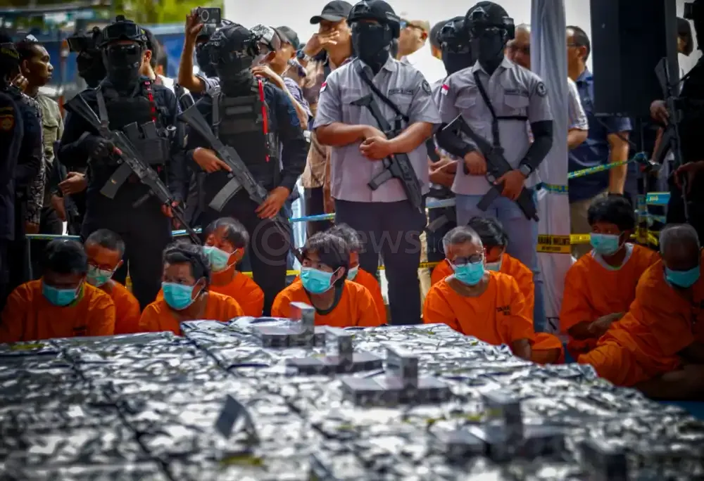 Operasi Gabungan Ungkap 2,6 Ton Cairan Mengandung Metamfetamin Di Kapal Mv Ocean Porter Berbendera Tanzania