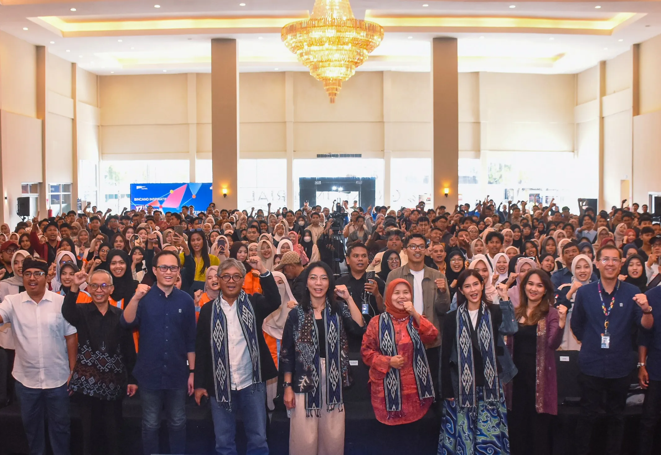 Sindir yang Cuma 'Jago Teori', Sekda NTB: Indonesia Berubah karena Mereka yang Mau Turun Tangan!