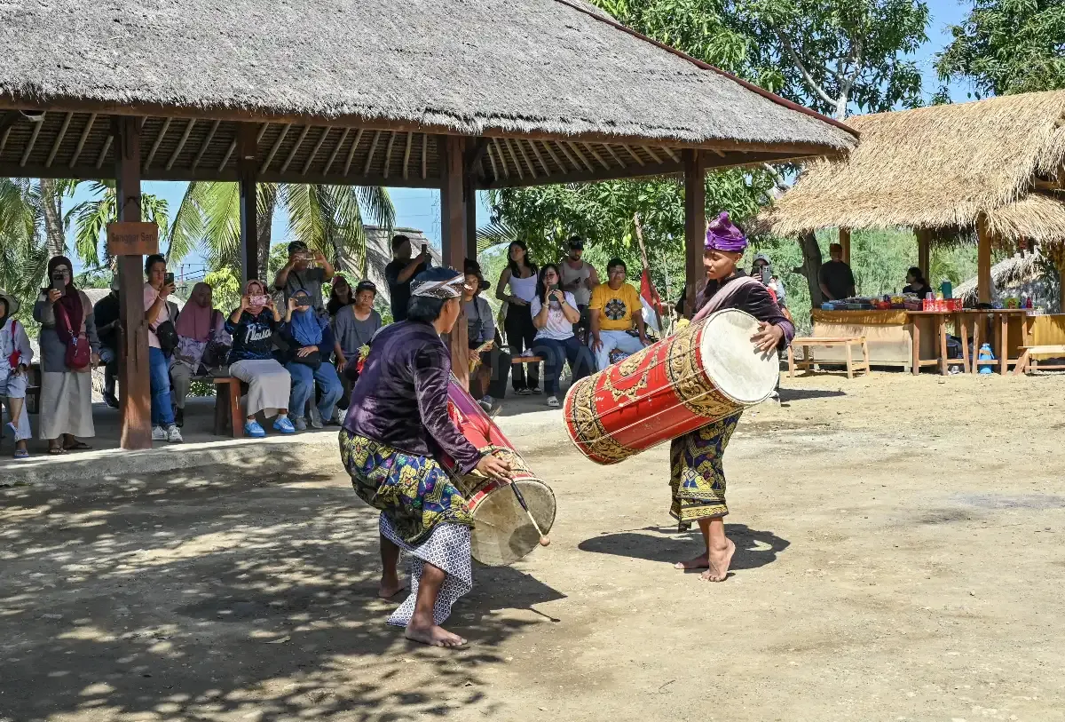 Daya tarik Desa Wisata Sasak Ende Lombok