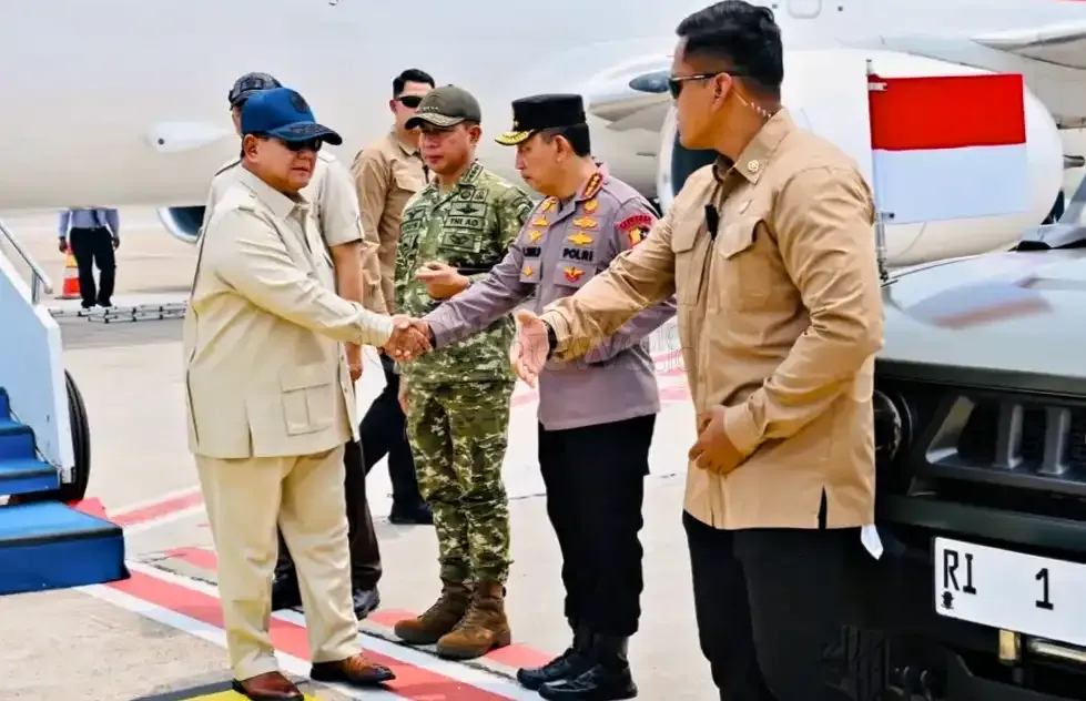 Pimpin Langsung Penanganan Karhutla Kalimantan, Prabowo Sebar Pejabat Utama TNI-Polri di 4 Provinsi