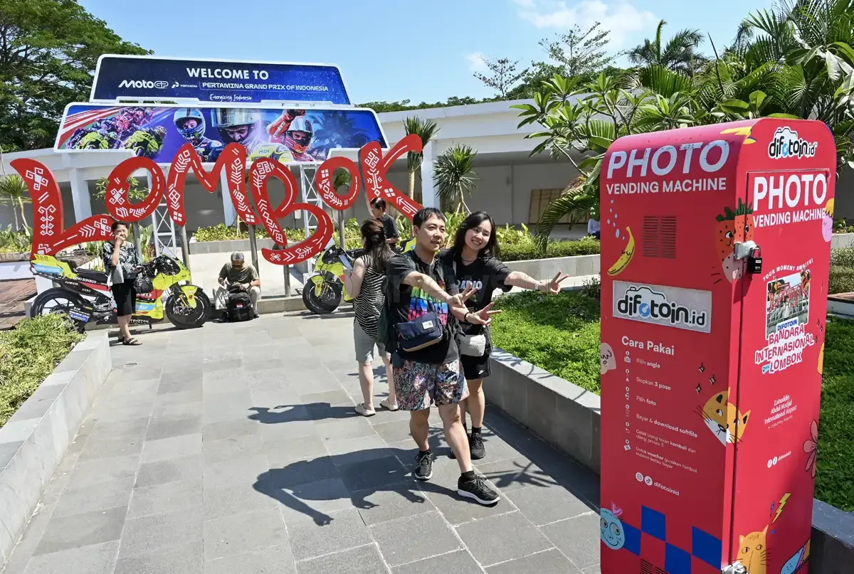 Sambut MotoGP 2026, Bandara Internasional Lombok Bersolek Hadirkan Ornamen bertemakan Balap