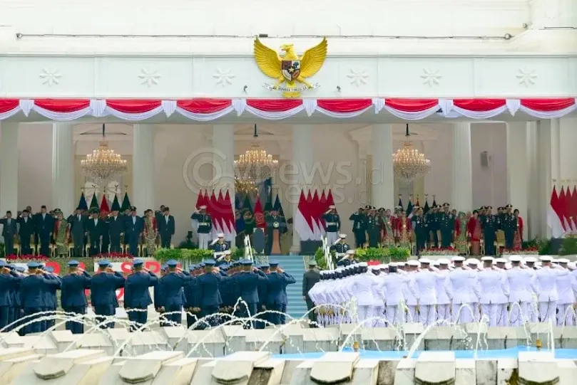 Pantang Menyerah! Anak Petani Sumbawa Dilantik Presiden Prabowo Jadi Perwira TNI AL di Istana Negara