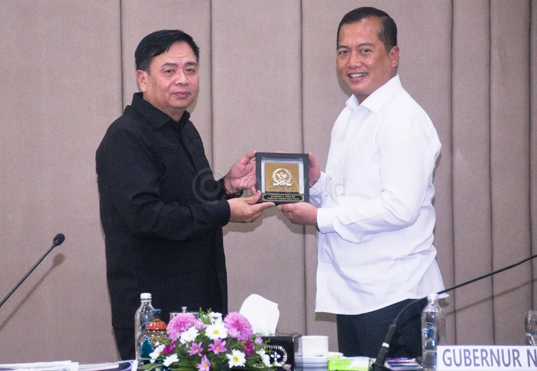 Terima Komisi V DPR RI, Gubernur NTB Buka-Bukaan Soal Tantangan Fiskal dan Jalan Rusak